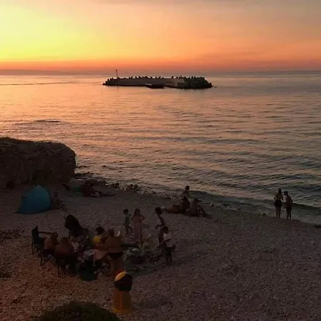 Ricasoli House *