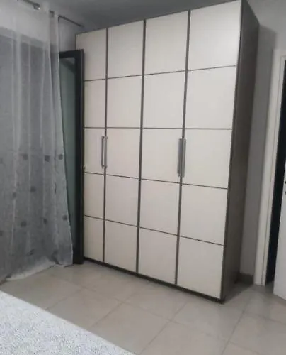 펜션 Ricasoli House 비쉘리에